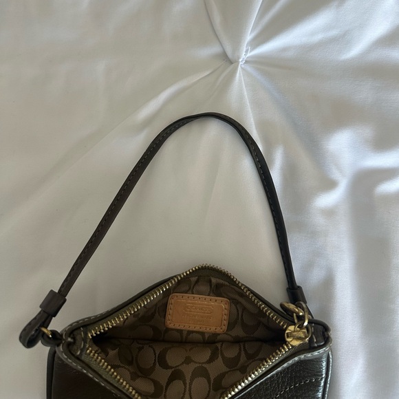 Coach Wallet - Picture 2 of 4